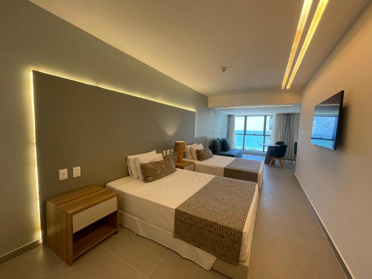 Hy & Hotels-boa Viagem Hotel 4*