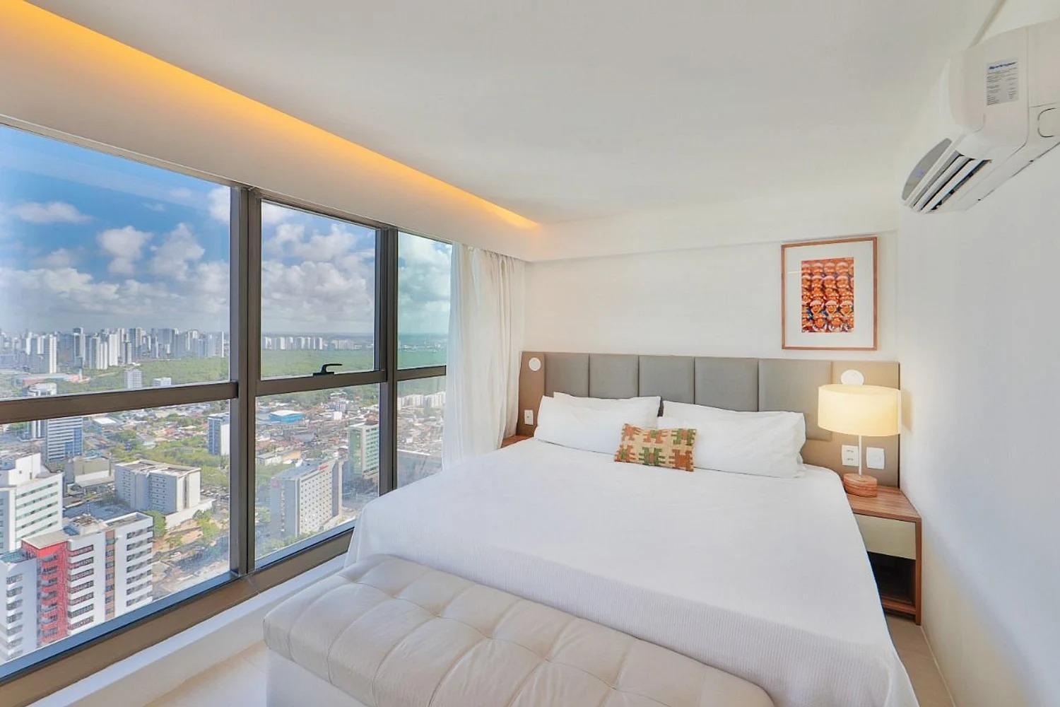 Hy & Hotels-boa Viagem Recife